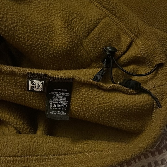 OBEY Fleece 3/4 ZIP - Picture 10 of 11